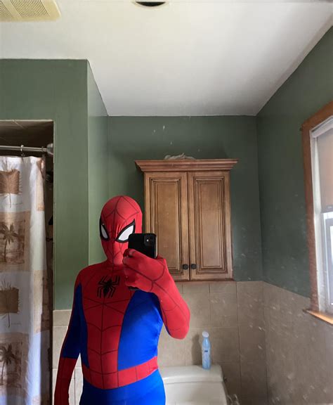 Spectacular Spider-Man Cosplay Reveal : r/Spiderman