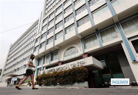 Capitol Medical Center in QC at full capacity for COVID-19 patients | Inquirer News