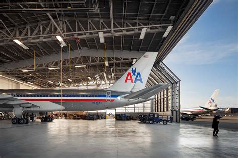 Case Study: Boston Logan International Airport Hangars | LIGHTWALL 3440 ...