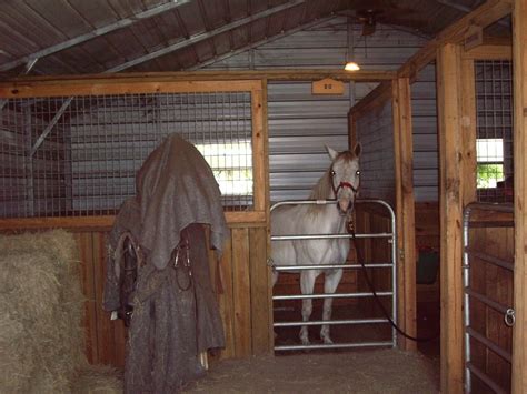 Pin by Denise H on Barn dreaming | Small horse barns, Diy horse barn, Horse stalls
