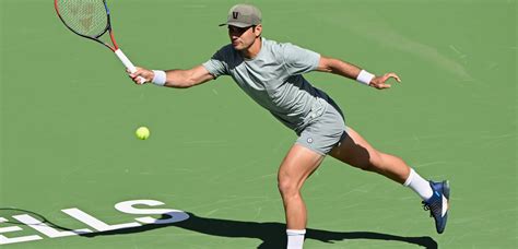 WATCH: Marcos Giron, JJ Wolf show off quads in quirky Indian Wells doubles celebration | Tennis.com