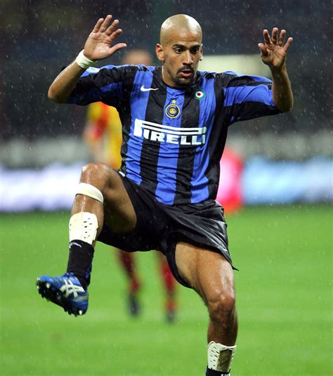 #Veron #Inter #Argentina | Good soccer players, Inter milan, Football icon