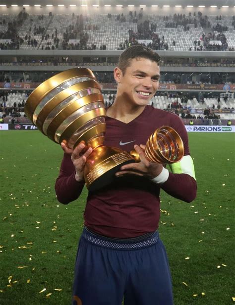 BORDEAUX, FRANCE - MARCH 31: Captain Thiago Silva of Paris Saint-Germain celebrate the cup ...