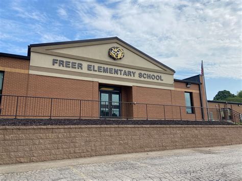 Freer Elementary | Home