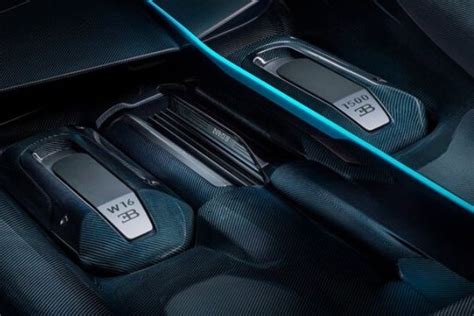 Bugatti Divo vs Chiron: What are the differences?