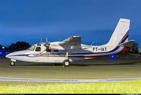 Aero Commander 500S Shrike Commander - Untitled | Aviation Photo #2797704 | Airliners.net