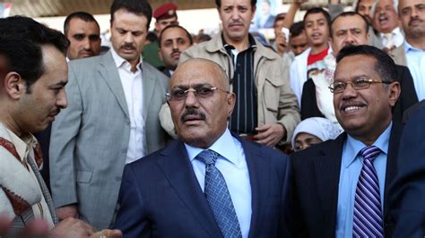 Former Yemeni leader Ali Abdullah Saleh killed while 'trying to flee to ...