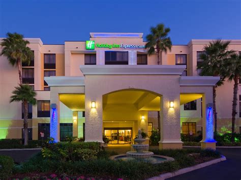 Hotels in Kendall Miami | Holiday Inn Express & Suites Kendall East - Miami