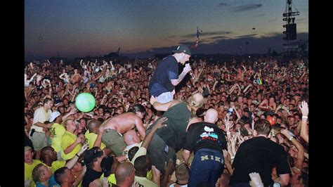 Limp Bizkit - A Lesson Learned (Live at Woodstock 1999) Official Pro Shot / *AAC #Remastered ...