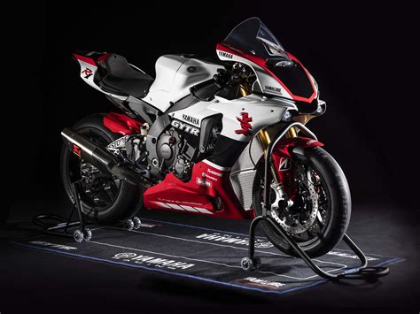 The Yamaha YZF-R1 GYTR Superbike Celebrates 20 Years of the R1, So Only ...