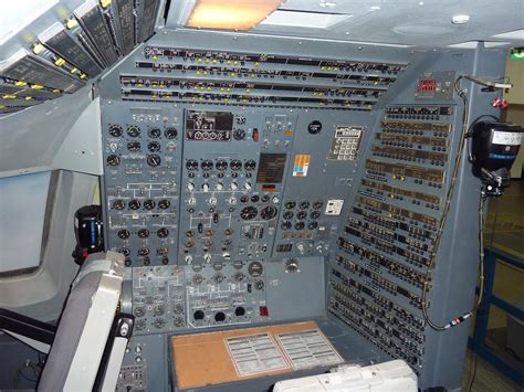 DC-10 Cockpit Simulator - Another View | 1,382-[5]-99 ... Th… | Flickr