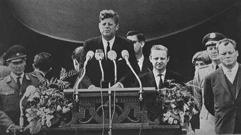 JFK, Reagan words helped bring down Berlin Wall