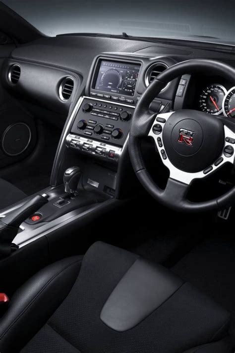 640x960 Nissan GT R R35 Interior Iphone 4 wallpaper