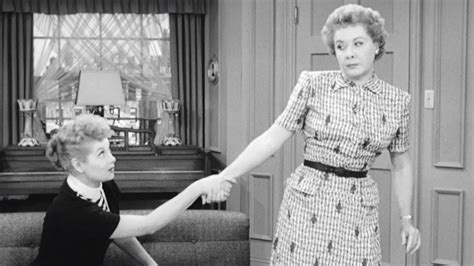 Watch I Love Lucy Season 3 Episode 15: Sentimental Anniversary - Full ...