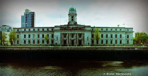 piotrslotwinski.com: Cork City Hall