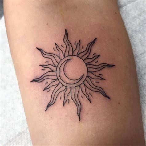 Sun and Moon Tattoos: Meaning and 47 Best Design Ideas | Hand tattoos, Tattoos, Sun tattoos