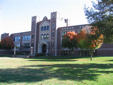 Urbana High School (Illinois) - Wikipedia