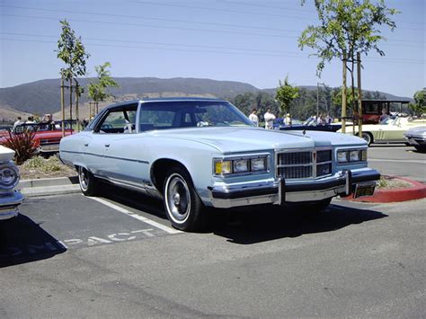 Pontiac Grandville:picture # 2 , reviews, news, specs, buy car