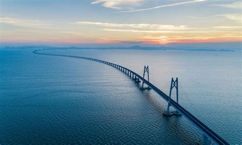 Meet the man behind the world's longest sea bridge - CGTN