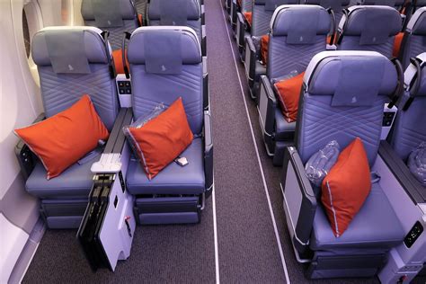 Best and Worst Seats in Premium Economy on Singapore's A350-900ULR