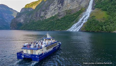 Fjord Cruise Alesund Geiranger