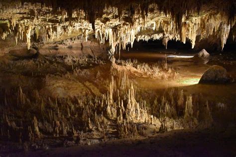 Amazing Photos of Luray Caverns Near Shenandoah NP