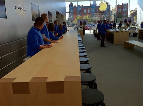 Apple's New Lincoln Park Retail Store in Chicago Opens Tomorrow - MacRumors