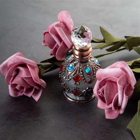 Luxury Dubai 15ml Perfume Bottle Arabic Unique Round Perfume Bottle Antique, High Quality fancy ...