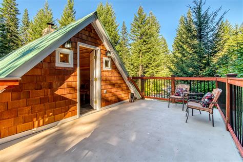 Cabin Accommodation with Hot Tub | Leavenworth, Washington