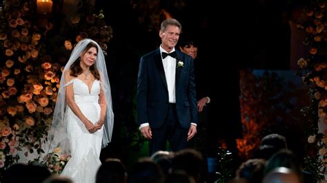 Gerry Turner and Theresa Nist tie the knot during a golden wedding ...