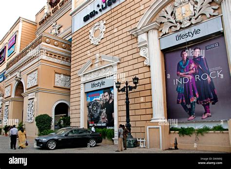 Chennai Citi Centre shopping mall in Chennai ( Madras ) India Tamil Nadu Stock Photo - Alamy