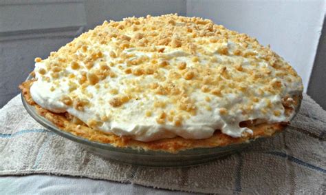 The Cooking Actress: Yoder's Peanut Butter Pie