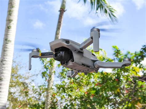 The DJI Mavic Mini is still one of the best small drones despite new ...