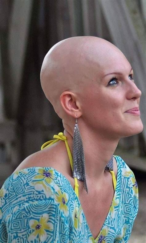 17 Best images about Bald Women 1 on Pinterest | Beauty girls, Bald ...