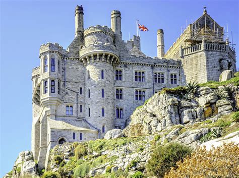 Wallpaper : building, sky, castle, UK, palace, chateau, Cornwall, estate, landmark, tourist ...