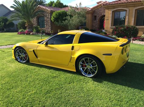 Velocity Yellow 2013 Chevrolet Corvette