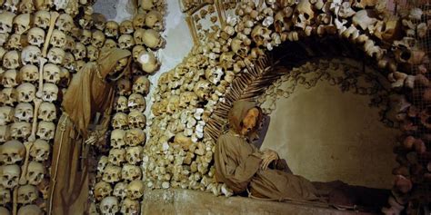 Rome's Capuchin Crypt: Face to face with death - Wanted in Rome