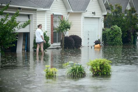 Powerful Floods Tear Through Florida Photos | Image #91 - ABC News