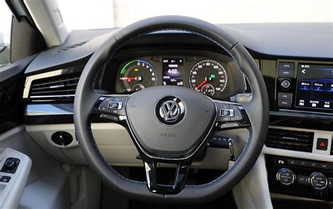 Volkswagen Bora Pure Electric - Interior photos of.