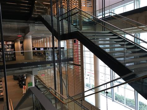 Bibliothèque et Archives nationales du Québec - Opening Hours - 475 De Maisonneuve E, Montréal, QC