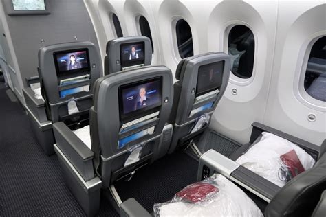 American Airlines 787-9 (789) Dreamliner Premium Economy IFE seatback ...