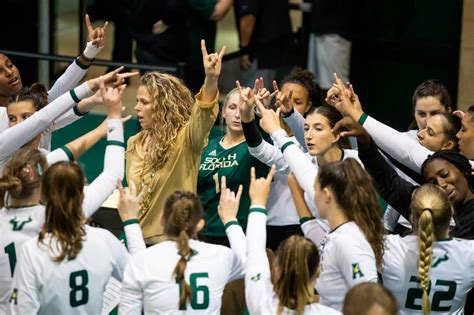 USF women’s volleyball prevail against Memphis – The Oracle