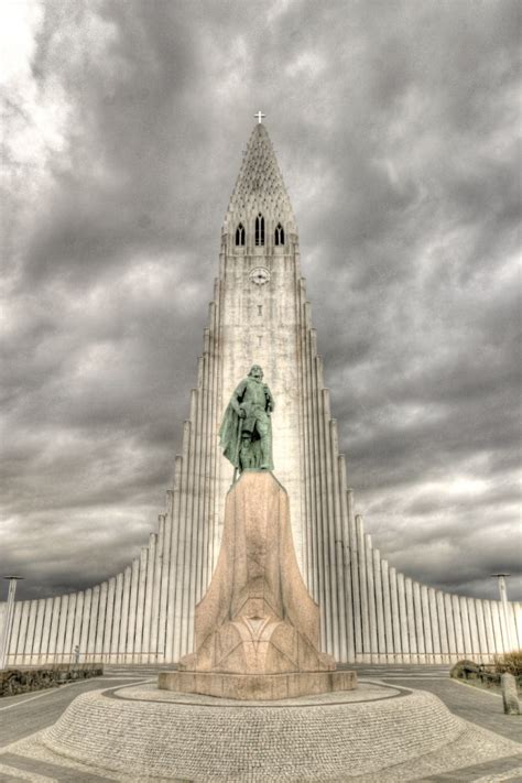 Leif Erikson Statue - Reykjavik, Iceland | Iceland summer, Iceland, Vikings statue