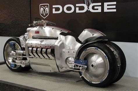 Dodge Tomahawk motorcycle | Tomahawk motorcycle, Custom bikes, Concept ...