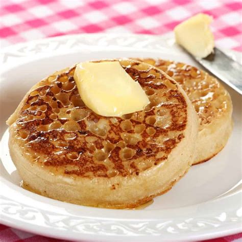 Authentic English Crumpets Recipe - The Daring Gourmet