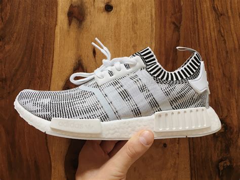 Adidas Nmd Primeknit R1 glitch camo