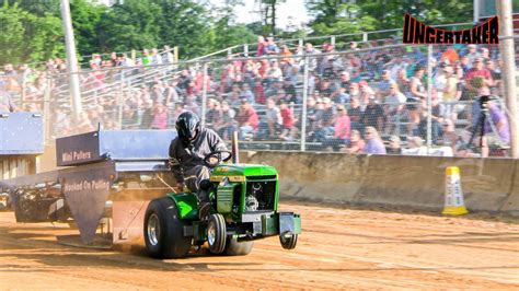 Diesel powered Garden Tractors pulling at 2 Day Thunder Truck and Tractor Pull! - YouTube