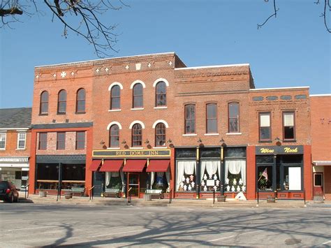 Pittsfield, IL : Red Dome Inn Restaurant photo, picture, image ...