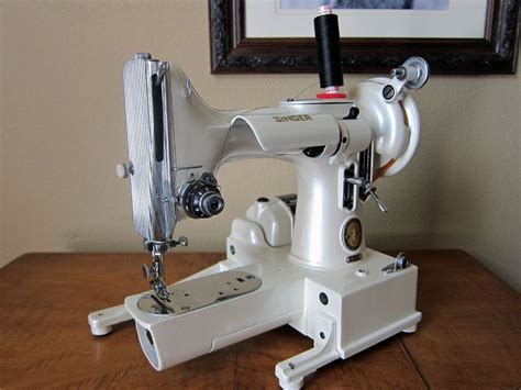 My beautifully restored Singer Featherweight 222k. | Sewing machine ...