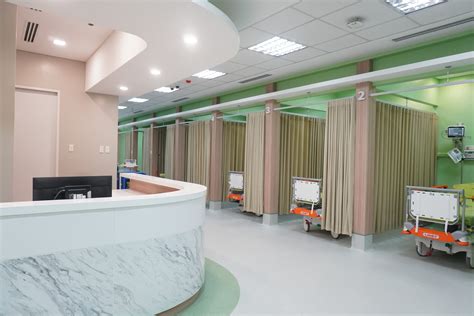 DLSMC Opens New Emergency Room - De Los Santos Medical Center